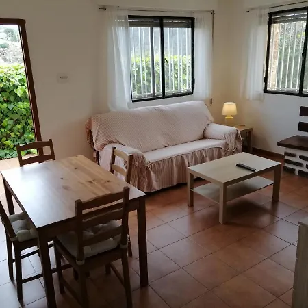 Montprats, Chalet Serra